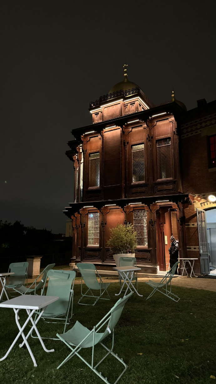 Villa artiste Courbevoie paris peintre planete
